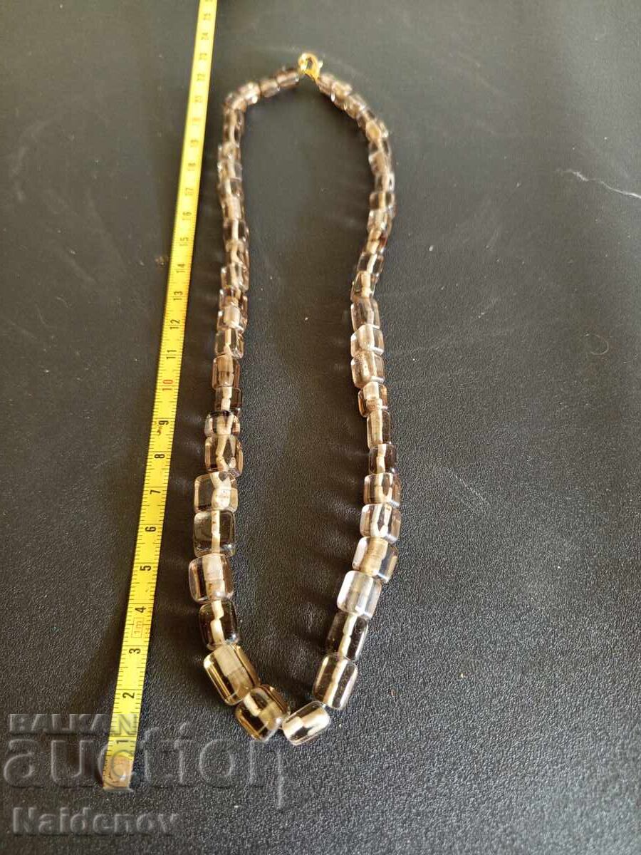 Colier tip zgardan cu pietre semiprețioase cu preț 19.99 BGN | € 10.22