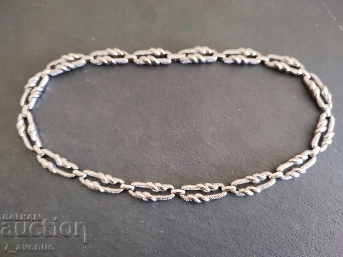 Necklace, style and elegance 14.06.25