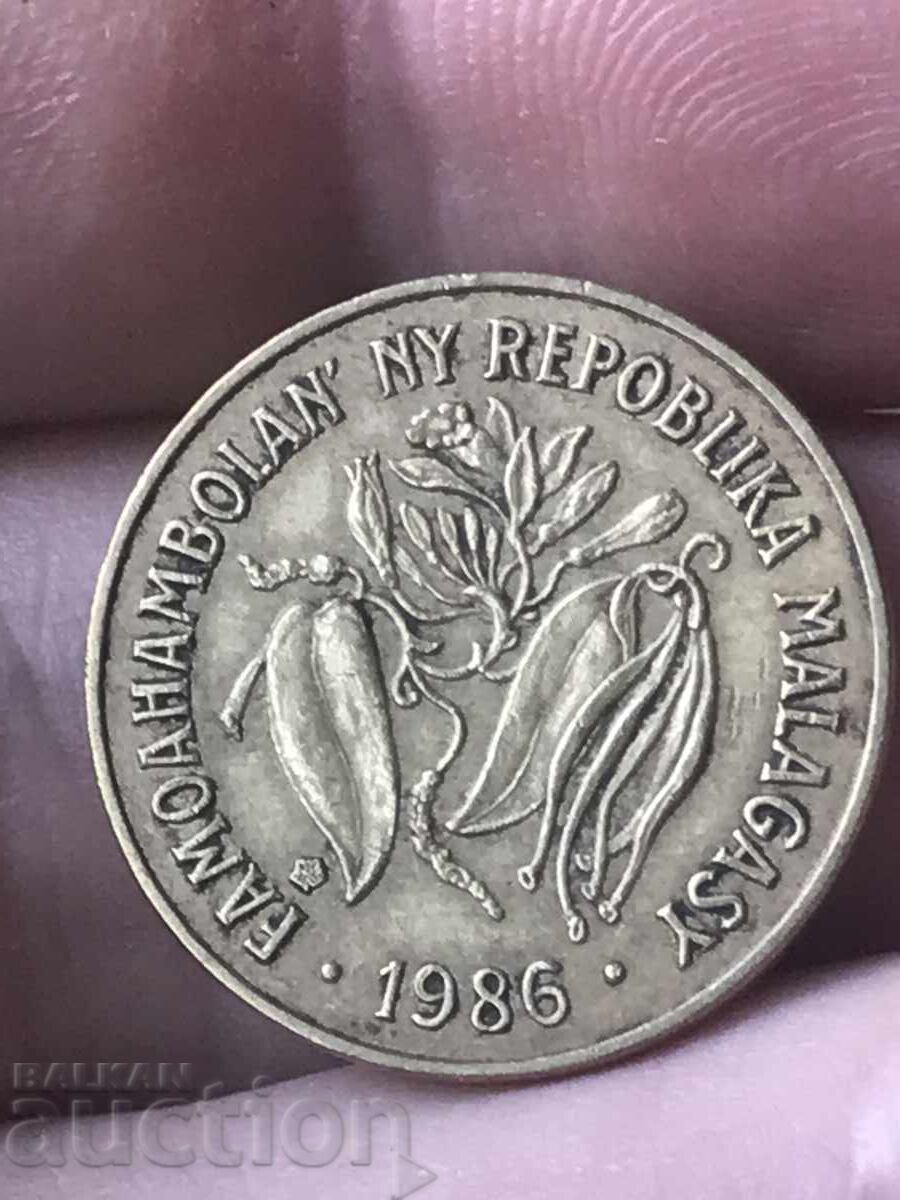 Μαδαγασκάρη 10 φράγκα 1986 FAO με τιμή 9.00 BGN | € 4.60