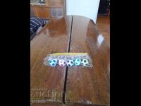 Cheie veche, brelocuri, minge de fotbal