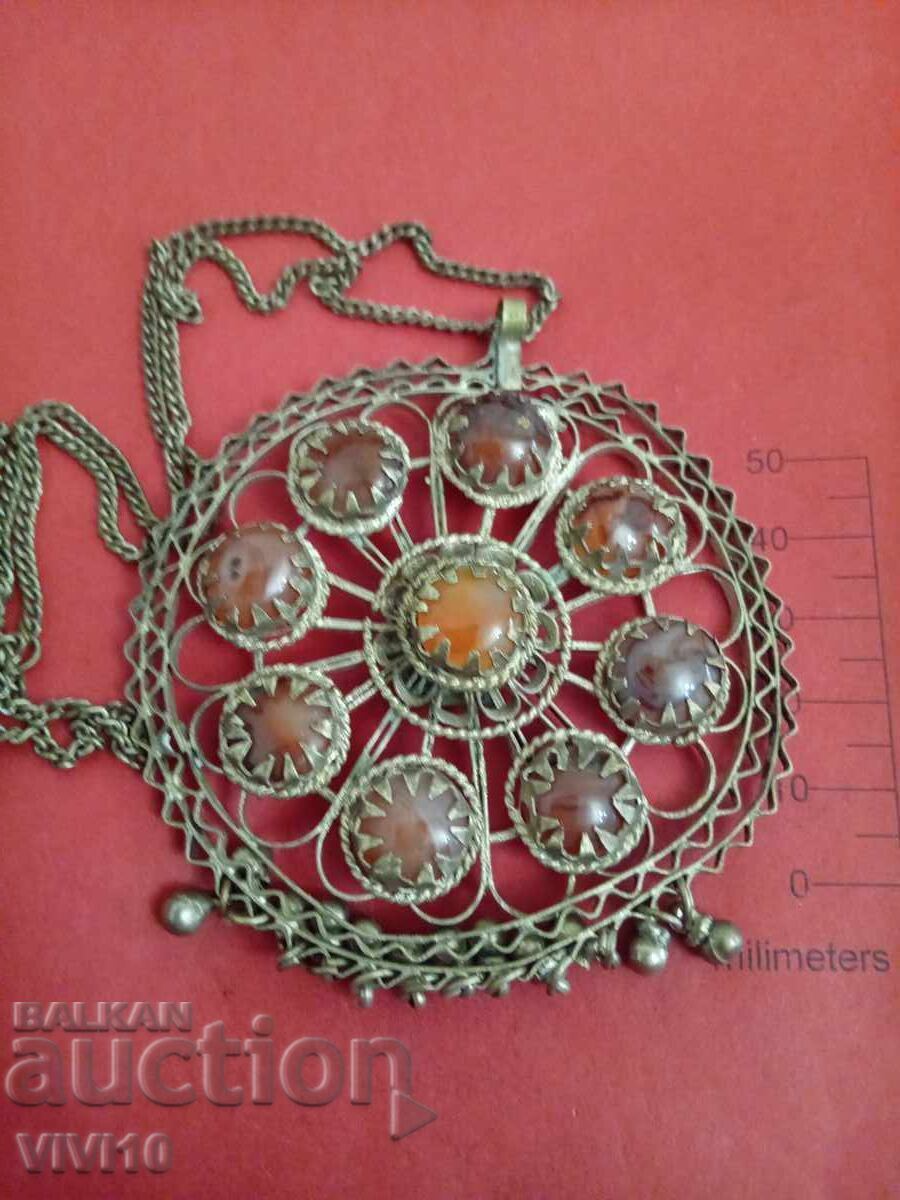 Antique necklace, agate
