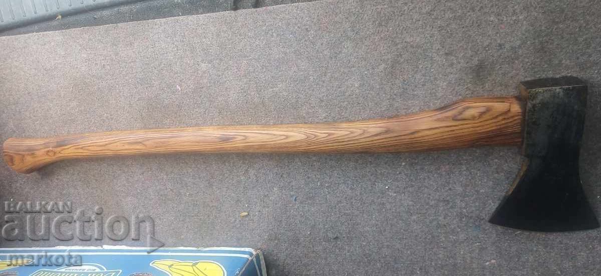 Παράδοση Σπάνιο γερμανικό τσεκούρι -"Adler"- 1400gr