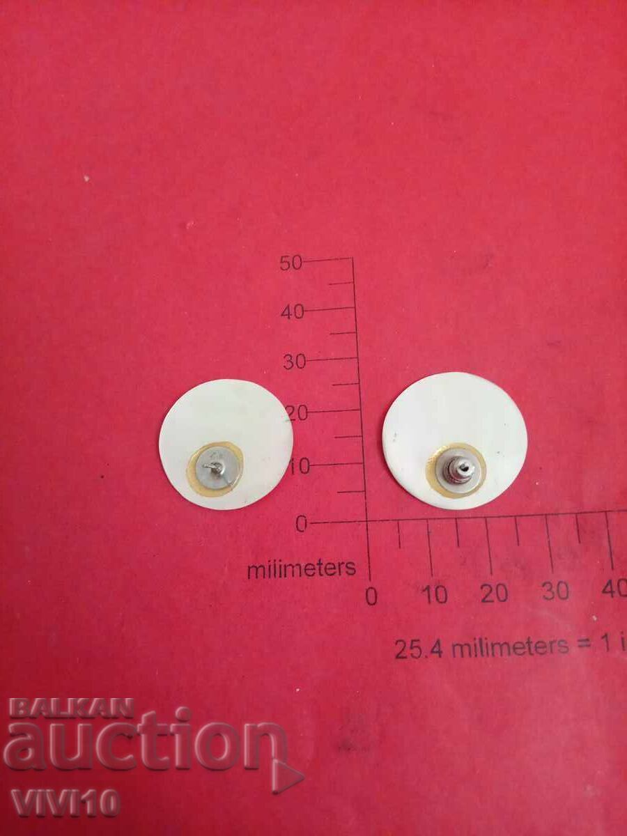 Antique earrings with mother-of-pearl with price 20.00 BGN | € 10.23