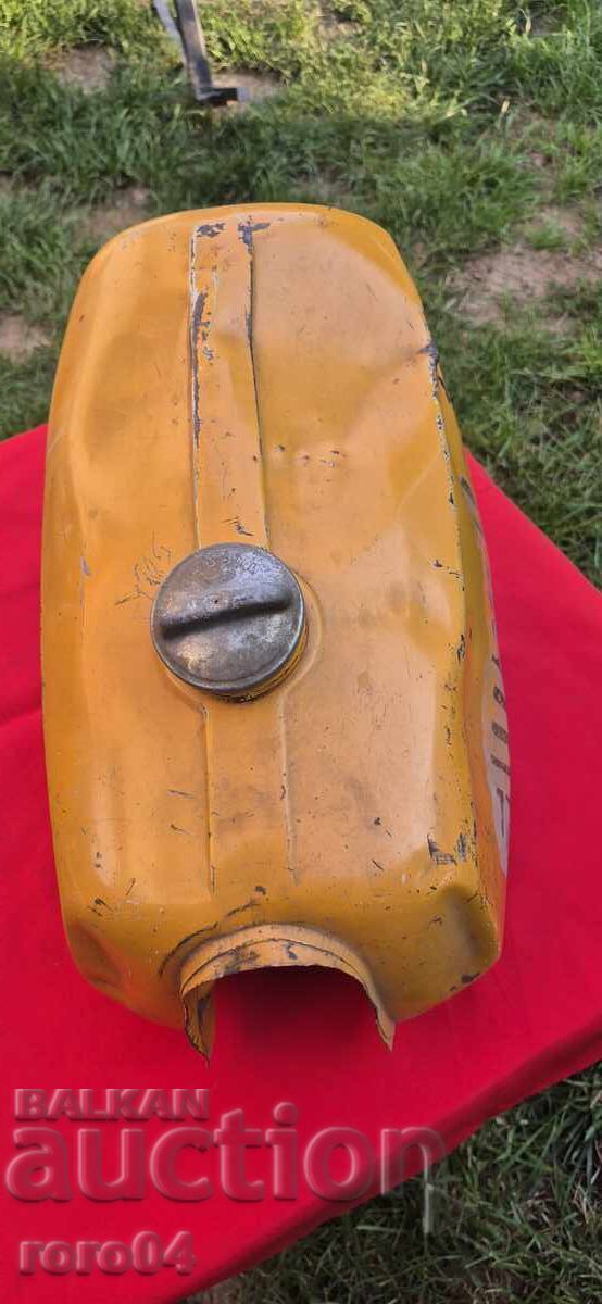 REZERVOR - SIMSON - SIMSON cu preț 57.00 BGN | € 29.14 REZERVOR - SIMSON - SIMSON cu preț 57.00 BGN | € 29.14