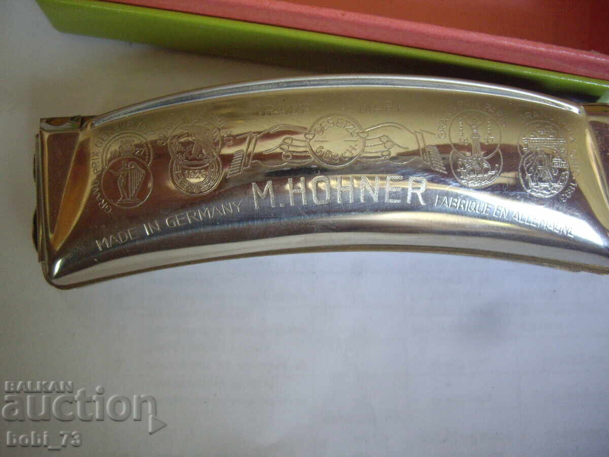 Auction Brand new "Hohner" accordion Auction Brand new "Hohner" accordion