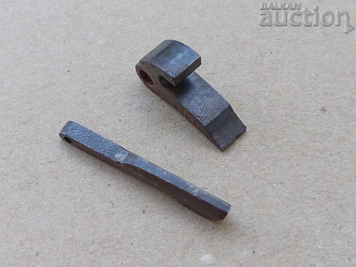 Licitație Piesă de detaliu și știft pentru pușcă Berdan-2 1871 Rusia Țaristă