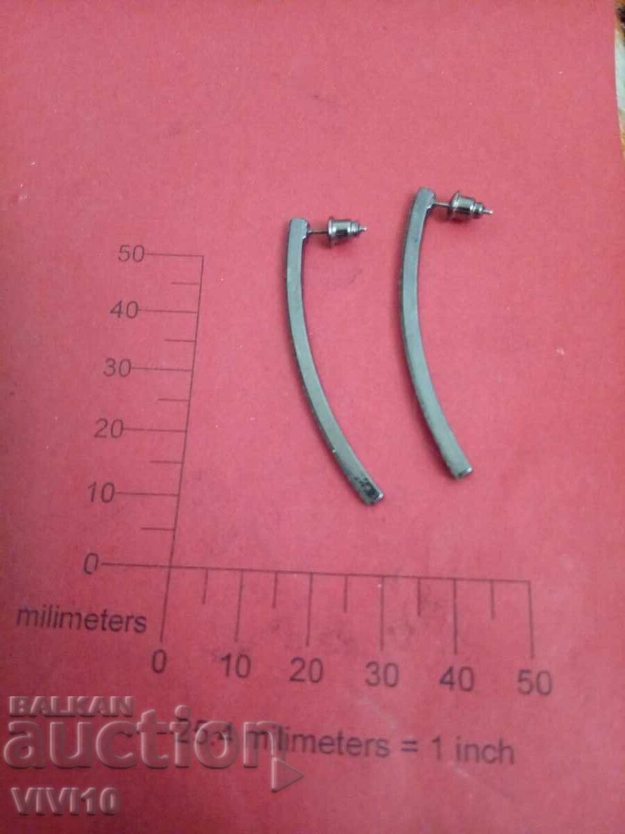 Старинни обеци от хематит с цена € 10.00 | 19.56 лв.