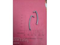 Cercei vechi din hematit