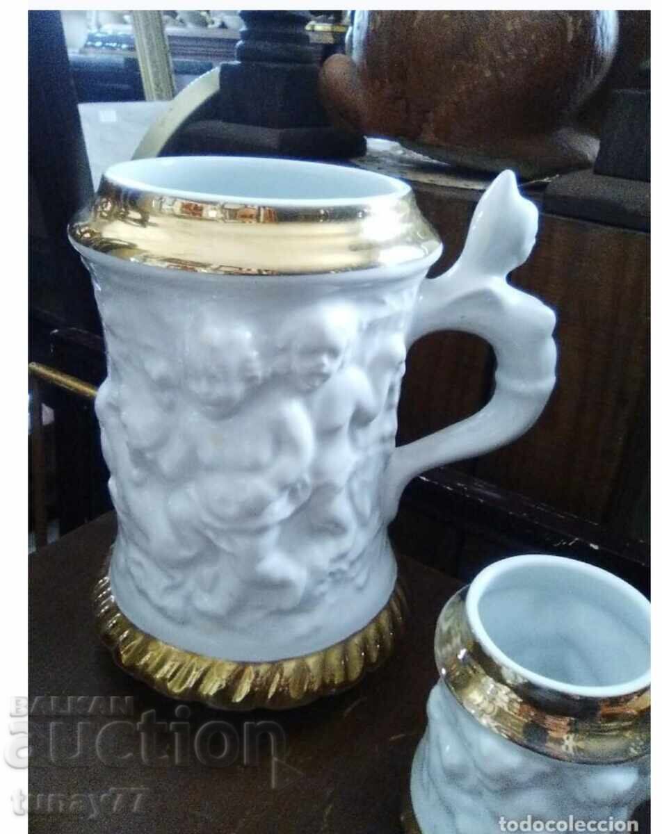 Six pitchers and a large porcelain Sanbo in Renaissance style. Spanish with price € 55.00 | 107.57 BGN Six pitchers and a large porcelain Sanbo in Renaissance style. Spanish with price € 55.00 | 107.57 BGN