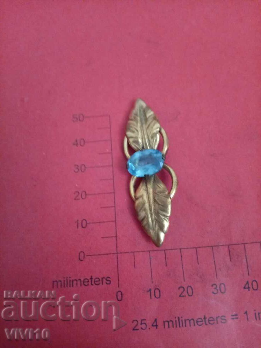 Broșă veche cu placare cu aur Broșă veche cu placare cu aur