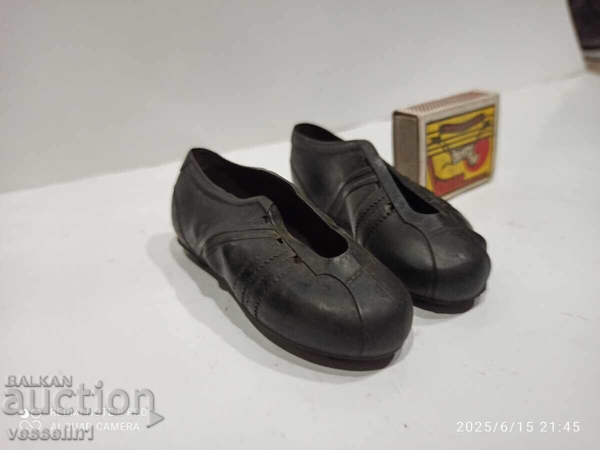 Set of two miniature calvary pendants for interior mirror with price 20.00 BGN | € 10.23