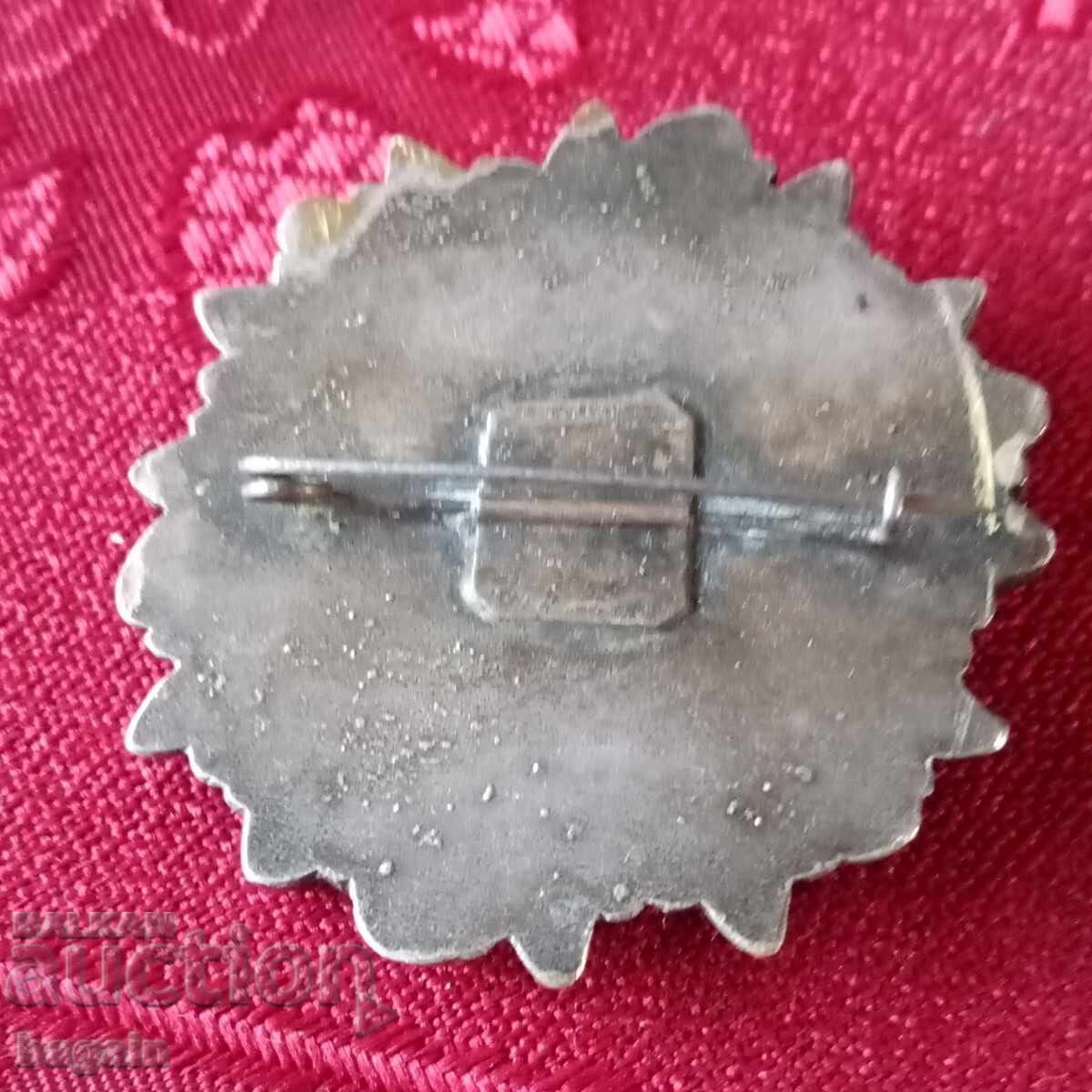 Аукцион Старинна брошка. Аукцион Старинна брошка.