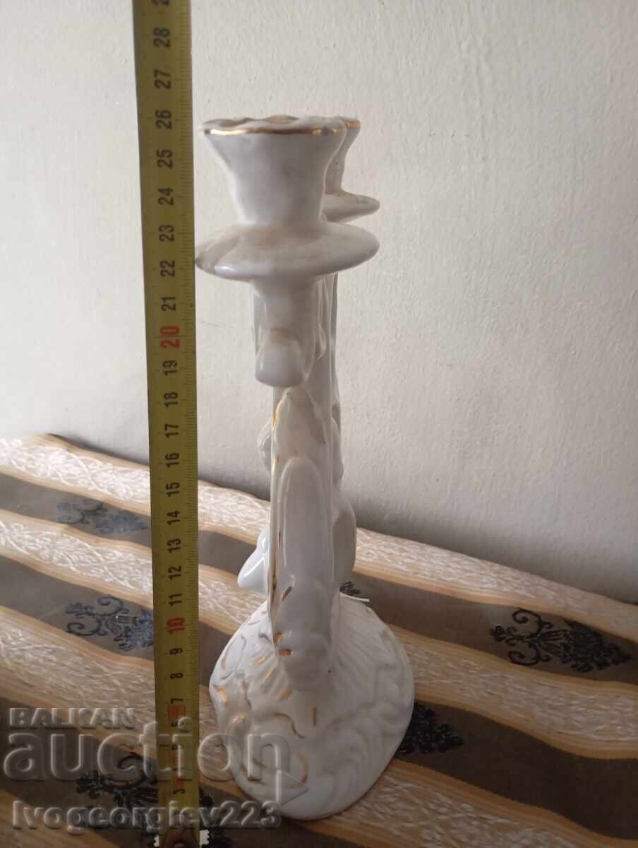 Licitație Suport pentru lumanari din portelan