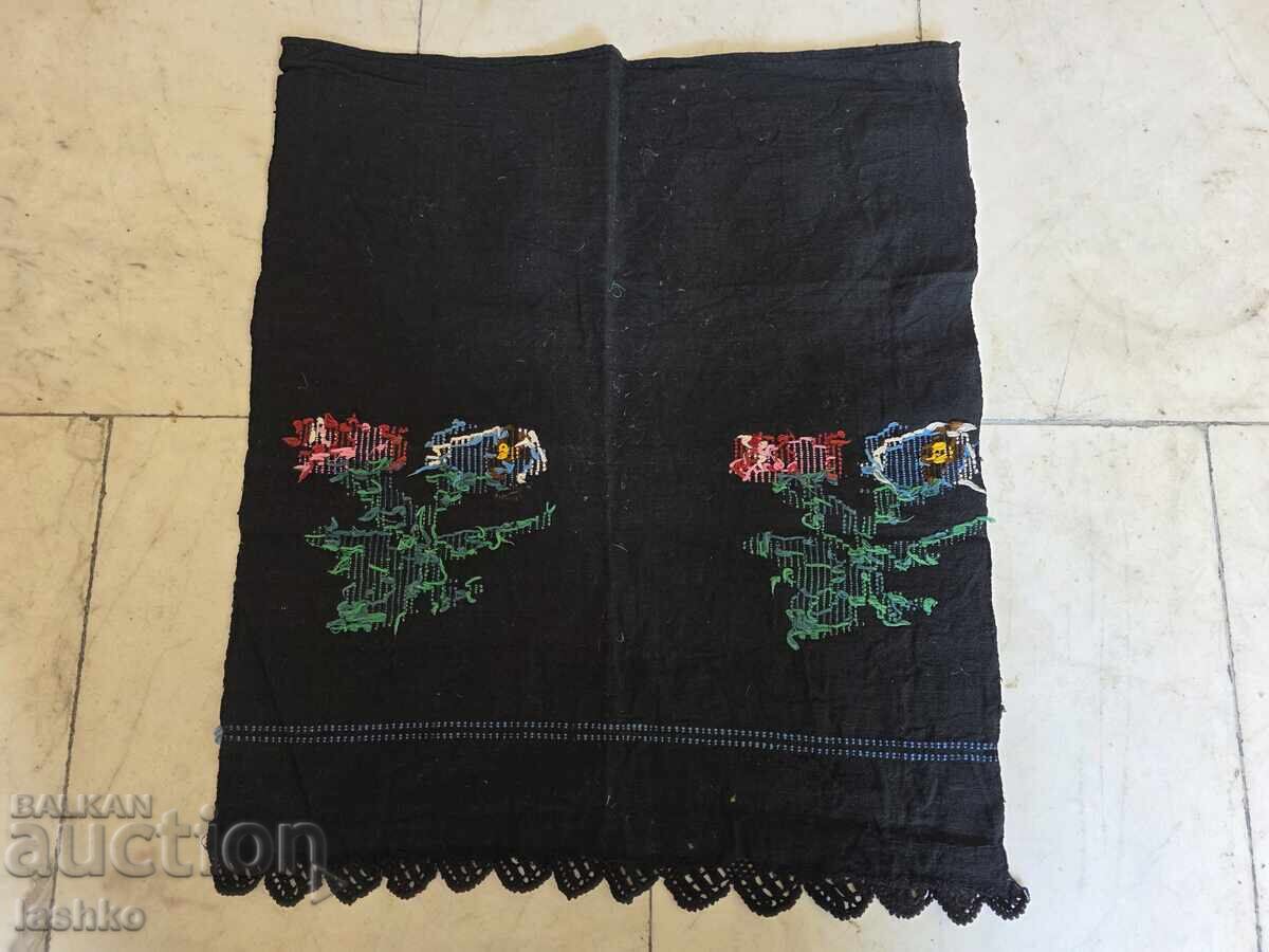 Автентична престилка, фута с цена 19.99 лв. | € 10.22