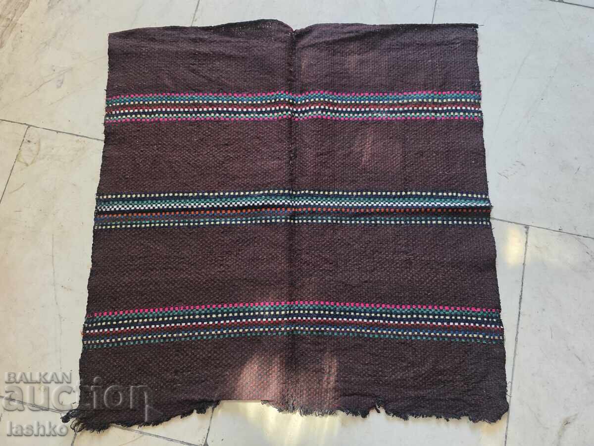 Παλιά ποδιά, φουλάρι με τιμή 24.99 BGN | € 12.78 Παλιά ποδιά, φουλάρι με τιμή 24.99 BGN | € 12.78