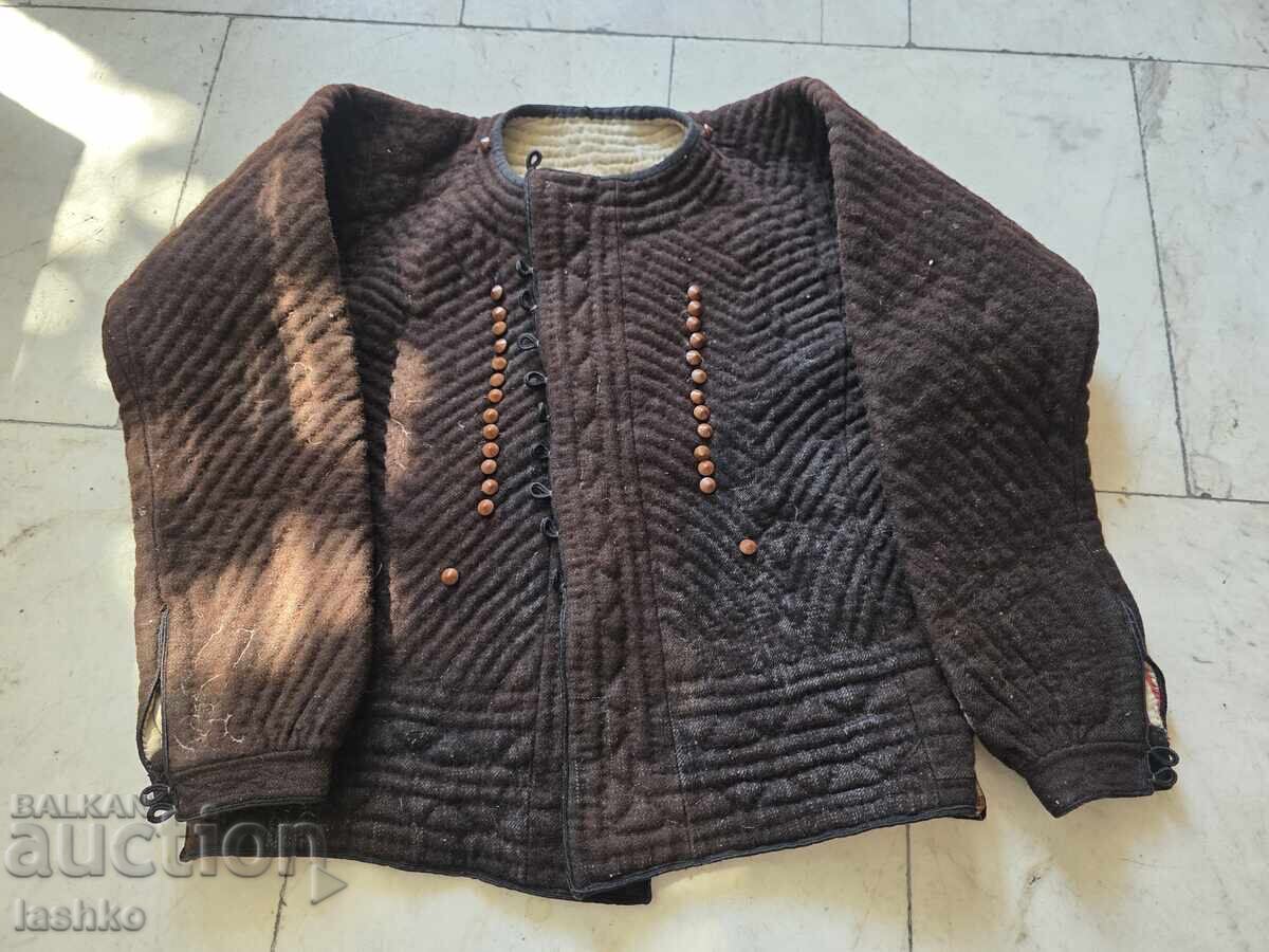 Αυθεντική Αντέρια