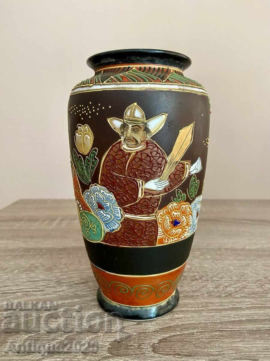 Antique Japanese Satsuma-style vase (early 20th century) with price € 40.90 | 79.99 BGN