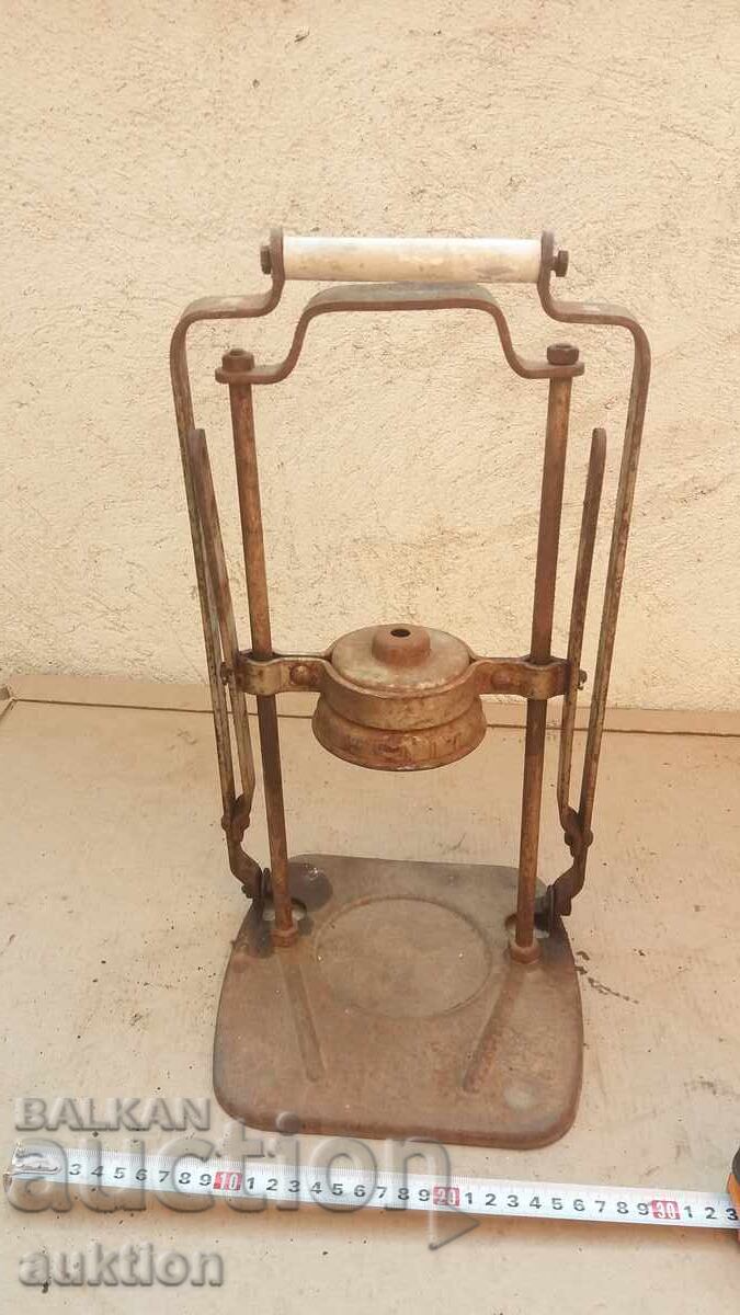 Delivery of GREAT JAR SEALER, SOVIET ERA