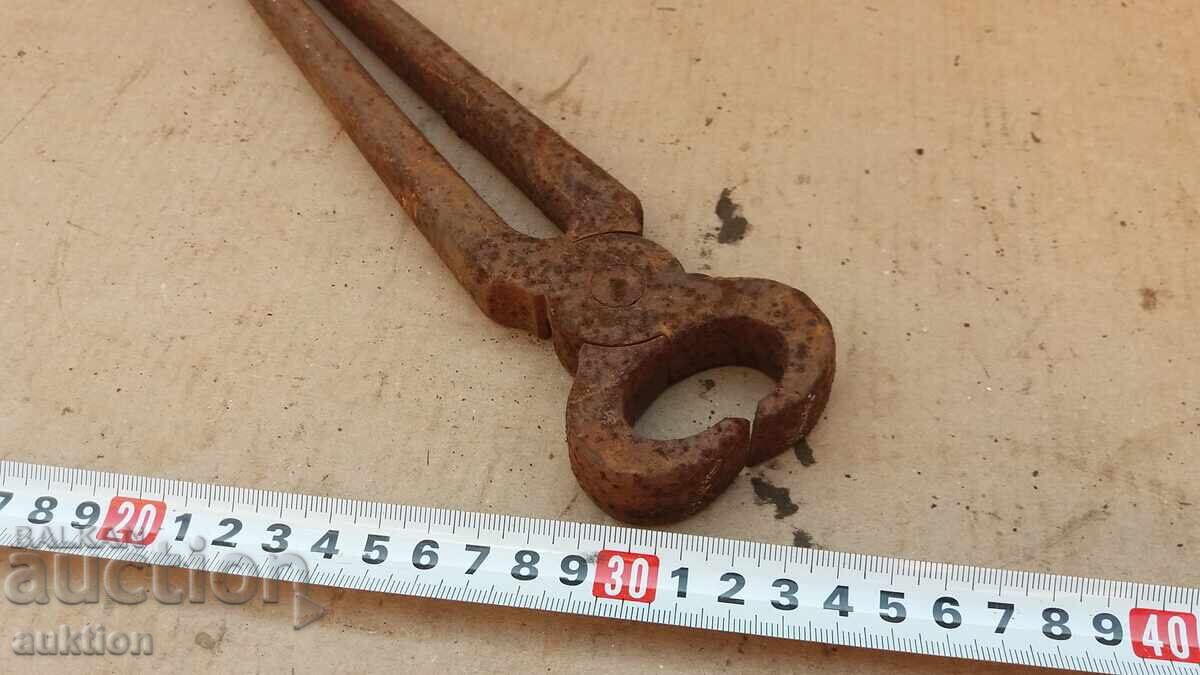 Παράδοση ΕΞΑΙΡΕΤΙΚΟ ΣΦΥΡΗΛΑΤΟ ΚΕΡΠΕΝΤΕΝ - ΜΑΣΙΦ