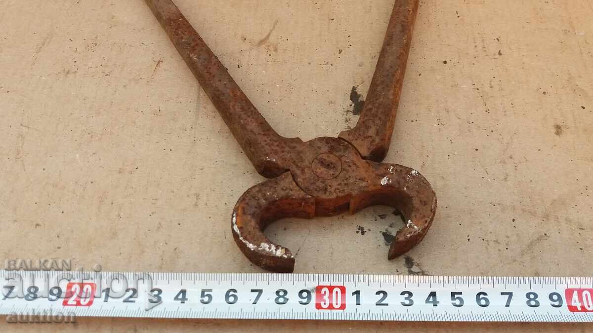 ΕΞΑΙΡΕΤΙΚΟ ΣΦΥΡΗΛΑΤΟ ΚΕΡΠΕΝΤΕΝ - ΜΑΣΙΦ - 6