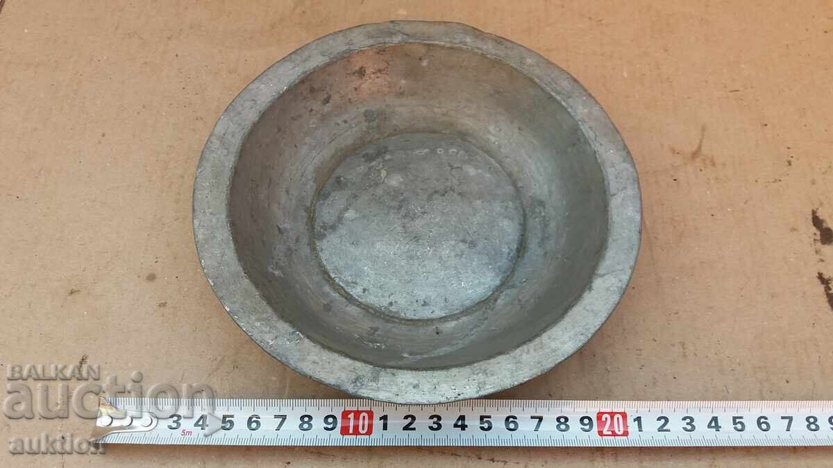 ΣΦΥΡΗΤΟ ΠΙΑΤΟ ΑΝΑΓΕΝΝΗΣΗΣ, ΠΙΑΤΟ, ΧΑΛΚΙΝΟ ΔΙΣΚΟ με τιμή 14.99 BGN | € 7.66