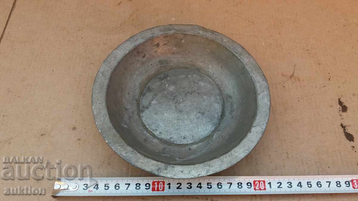 Δημοπρασία ΣΦΥΡΗΤΟ ΠΙΑΤΟ ΑΝΑΓΕΝΝΗΣΗΣ, ΠΙΑΤΟ, ΧΑΛΚΙΝΟ ΔΙΣΚΟ