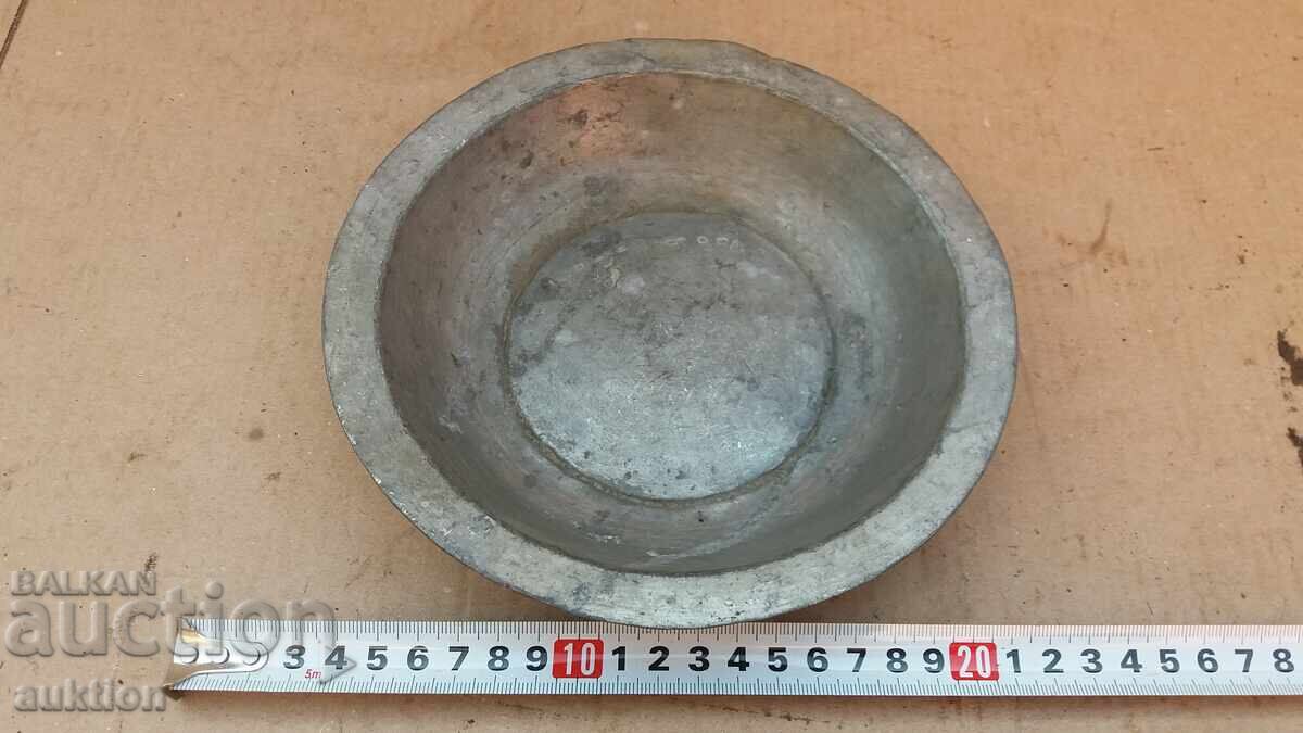 ΣΦΥΡΗΤΟ ΠΙΑΤΟ ΑΝΑΓΕΝΝΗΣΗΣ, ΠΙΑΤΟ, ΧΑΛΚΙΝΟ ΔΙΣΚΟ