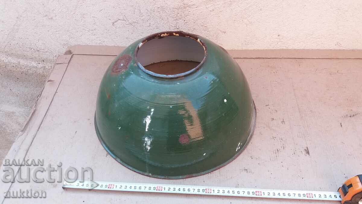 Delivery of MASSIVE ENAMELED FLOOR LAMP - INDUSTRIAL LAMP