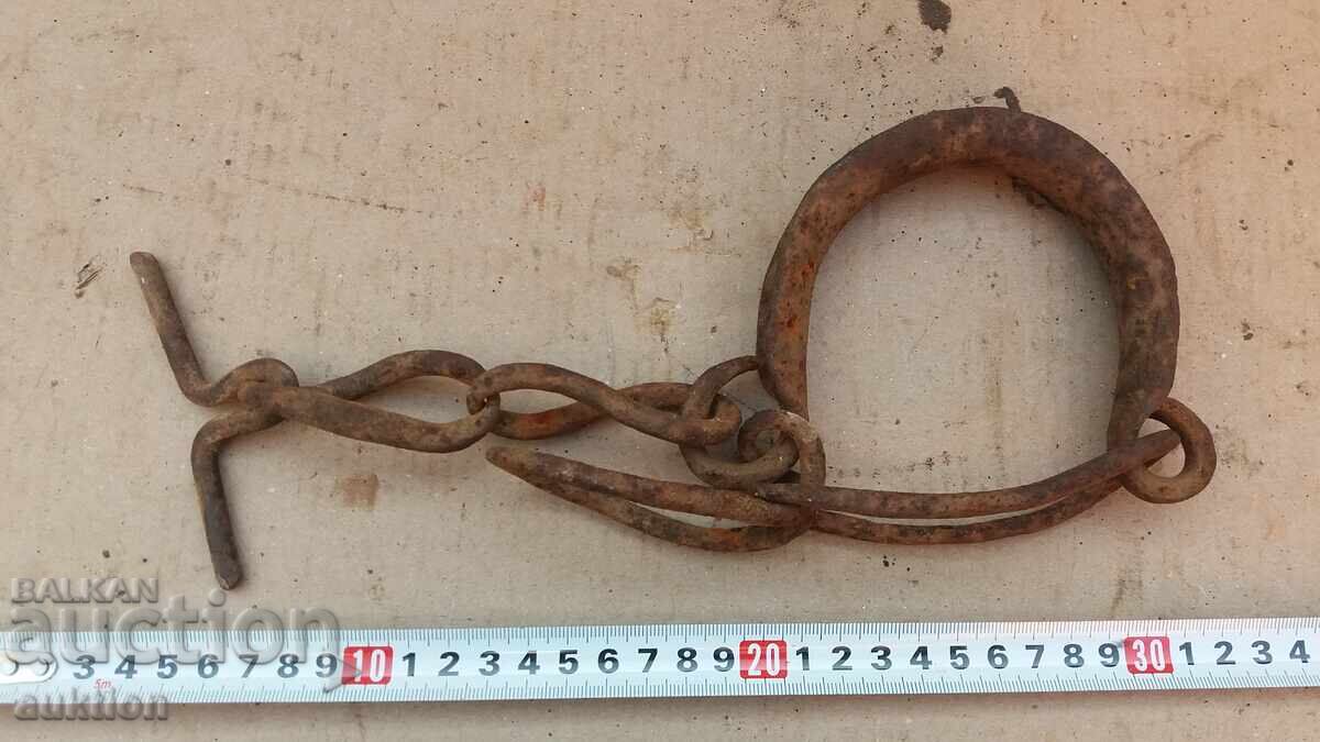 ZĂVOARE FORJATE DE RENAȘTERE, CĂTUȘE, CĂTUȘE DE MÂNĂ, BUCLĂ