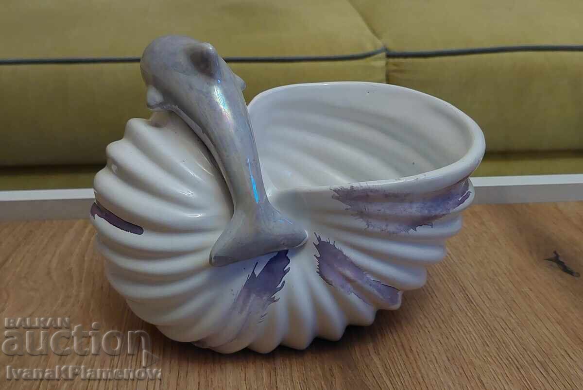 Доставка на Купа за интериор за ценители