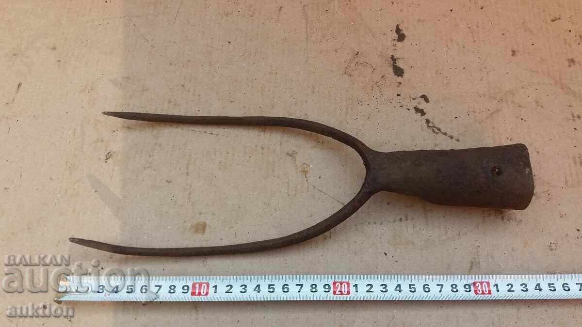 СТАРА МАЛКА ГРАДИНСКА ВИЛА