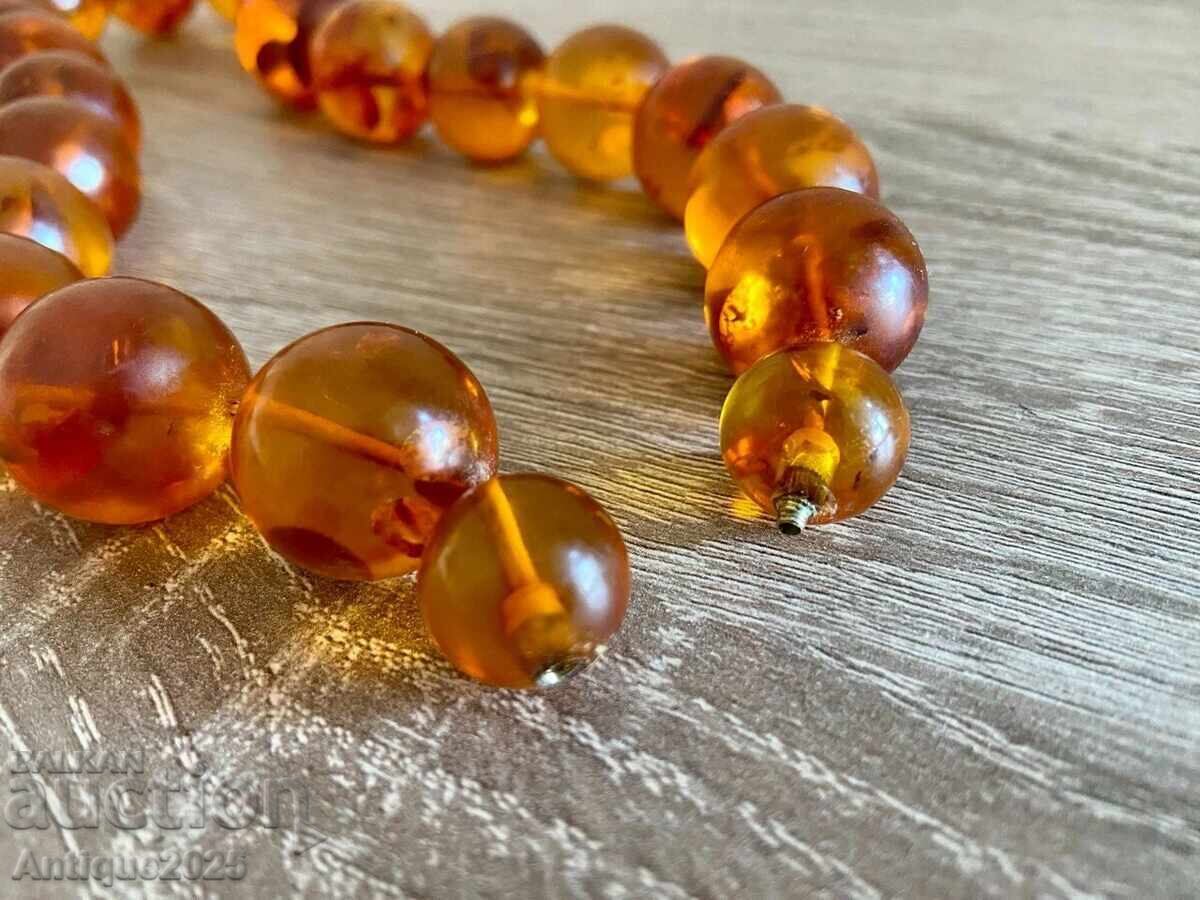 Доставка на Истинско колие с мъниста от балтийски кехлибар Доставка на Истинско колие с мъниста от балтийски кехлибар