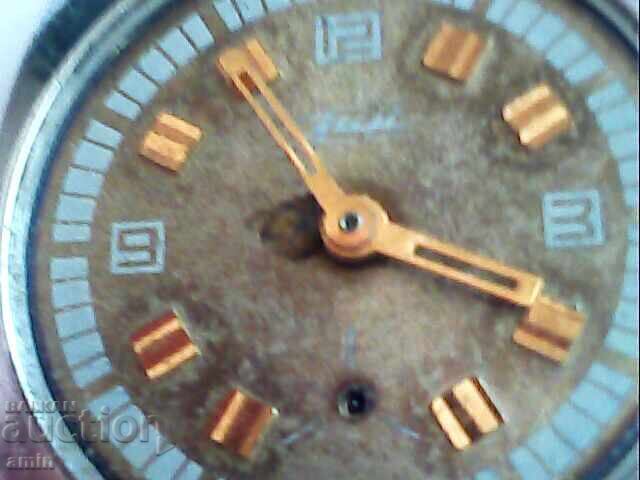 2бр стари руски 4асовници работете первектно с цена 20.00 лв. | € 10.23 2бр стари руски 4асовници работете первектно с цена 20.00 лв. | € 10.23