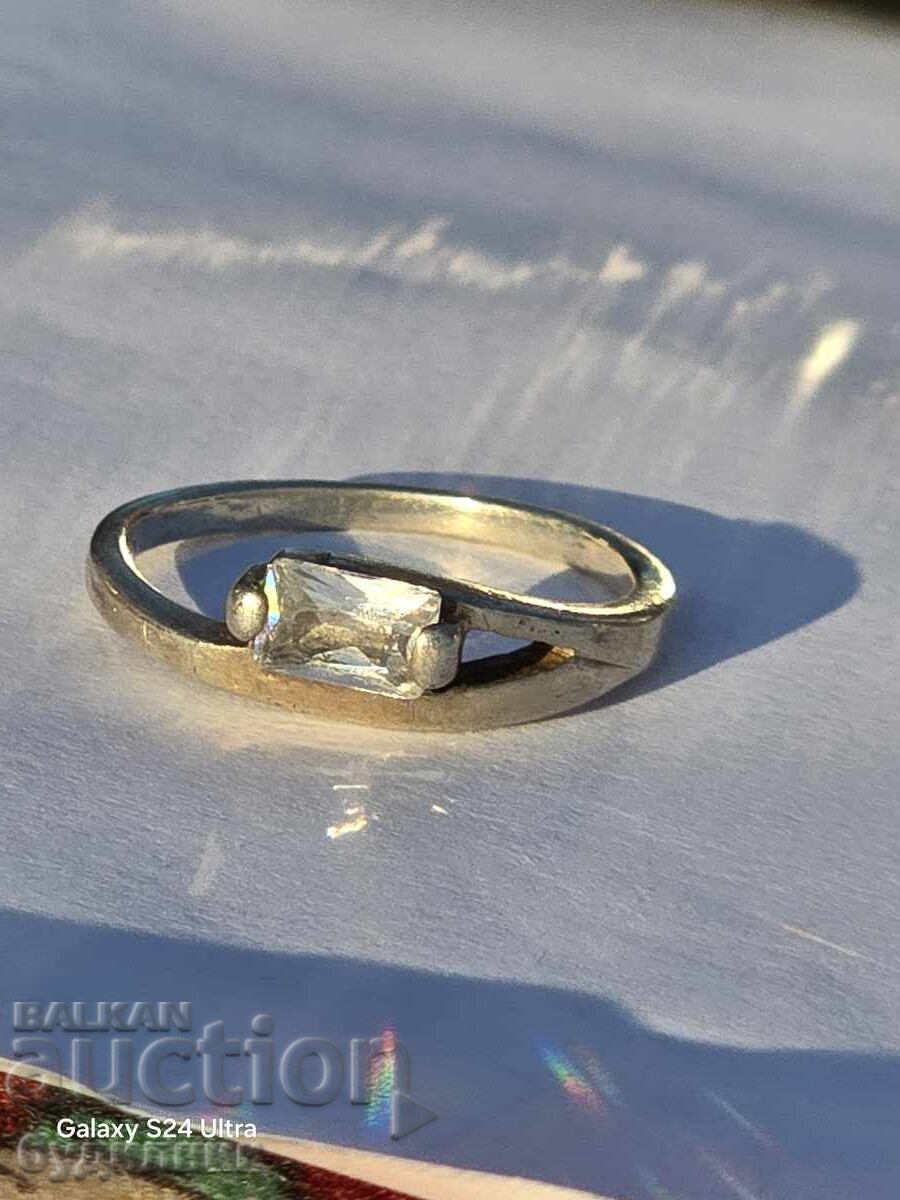 Сребърен пръстен. 17,5мм. Пускам над 100 Аукциона. Разгледай