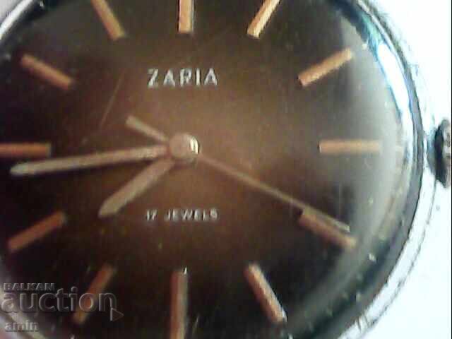 2 old Russian watches, working perfectly with price 20.00 BGN | € 10.23 2 old Russian watches, working perfectly with price 20.00 BGN | € 10.23