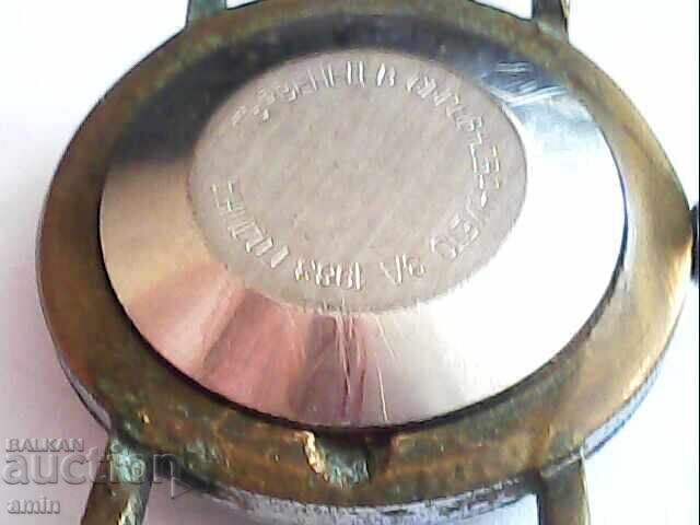 Delivery of 2 old Russian watches, working perfectly Delivery of 2 old Russian watches, working perfectly