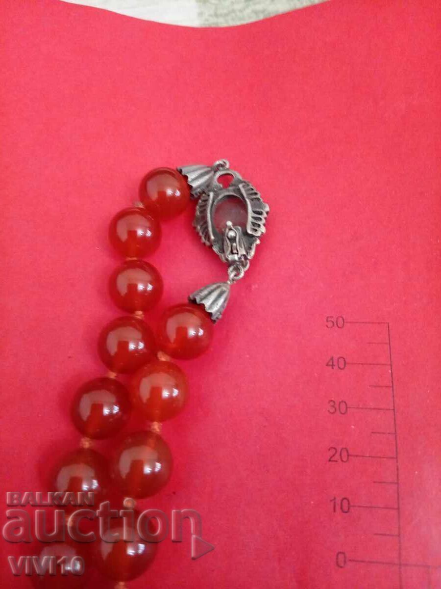 Старинно колие от карнеол със сребро с цена 170.00 лв. | € 86.92
