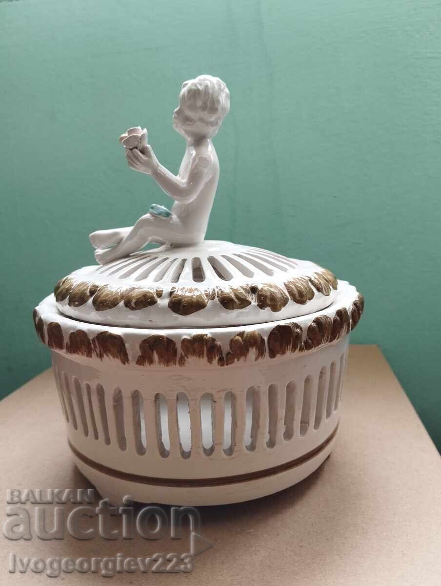 Old porcelain candy box with price 60.00 BGN | € 30.68