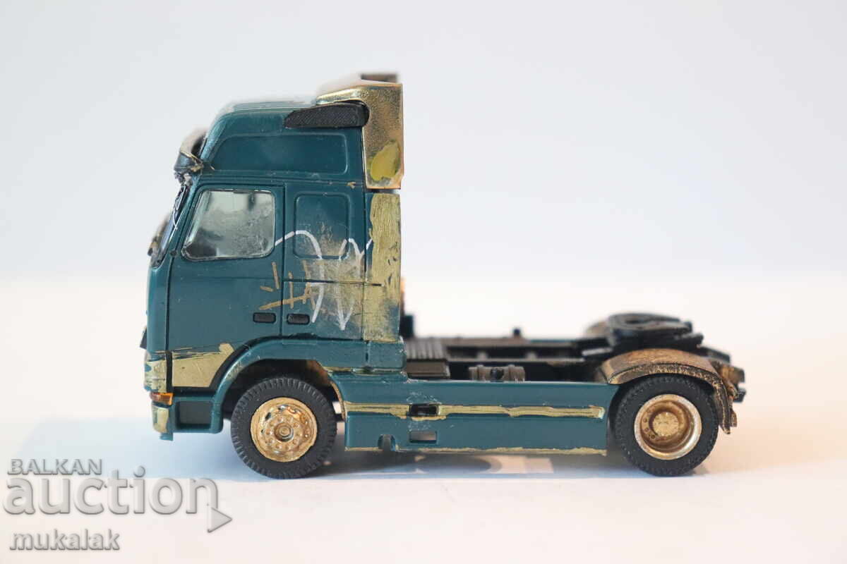 ALBEDO H0 1/87 VOLVO CAP DE TRACTARE MODEL CAMION