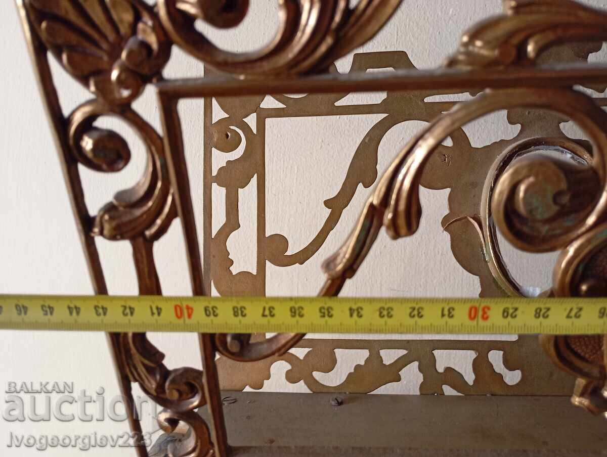 Auction Vintage newspaper/magazine rack - portrait review Auction Vintage newspaper/magazine rack - portrait review