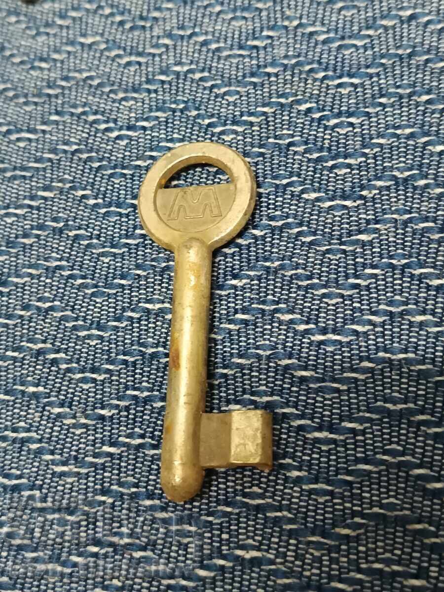 Auction Social Key with Factory Defect for Collection Auction Social Key with Factory Defect for Collection