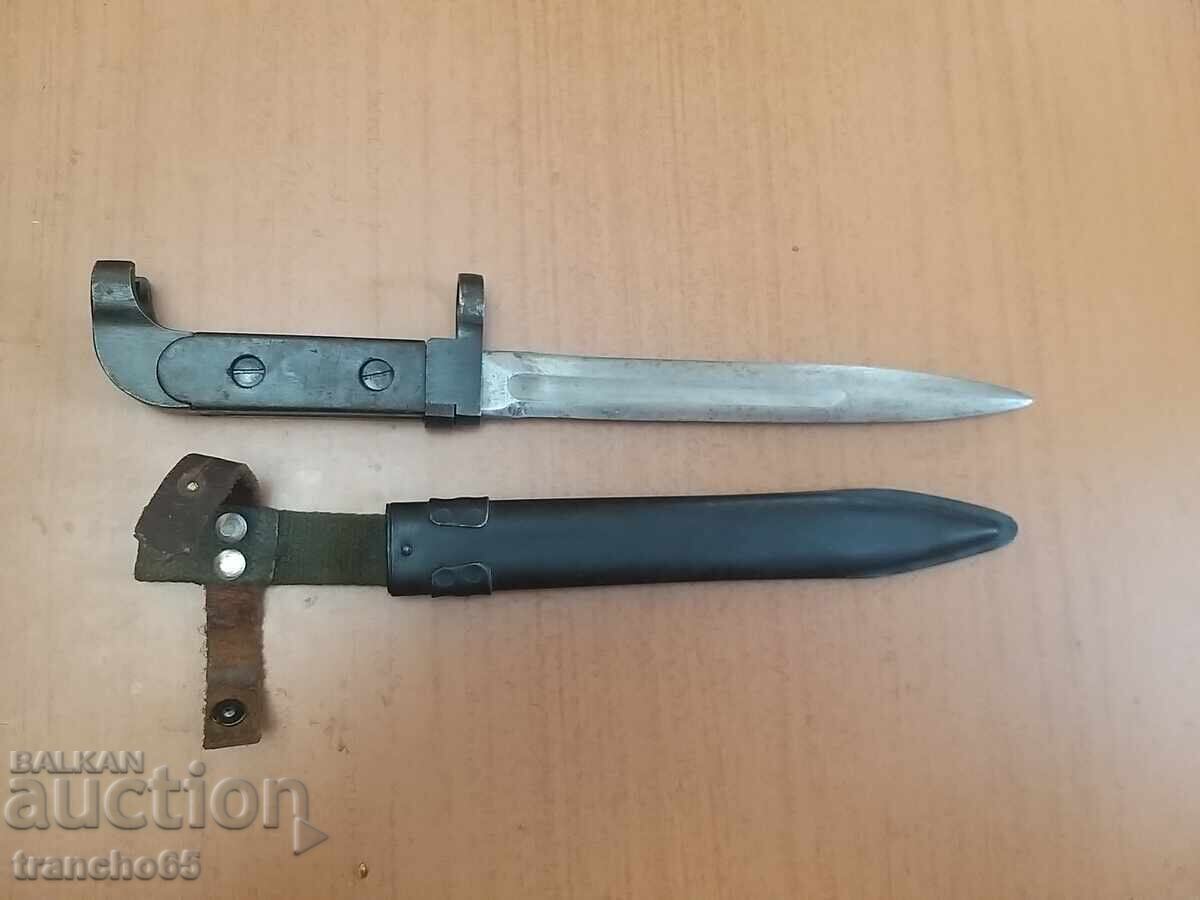 Baionetă 6×2 pentru AK-47