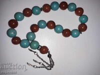 BRĂȚARĂ. PIETRE NATURALE