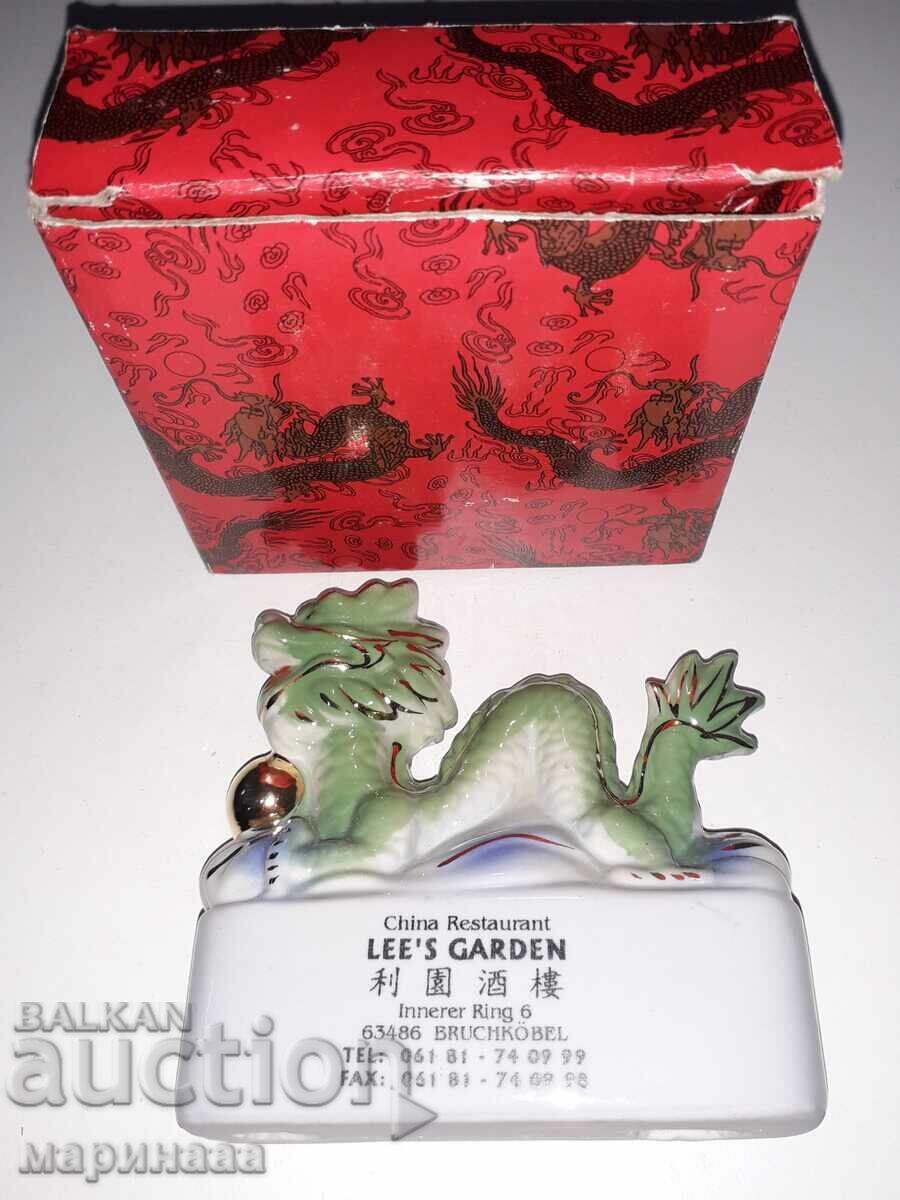 ΔΙΑΦΗΜΙΣΤΙΚΟ ΕΙΔΩΛΙΟ. ΚΟΥΤΙ. ΠΟΡΣΕΛΑΝΗ, ΕΠΙΧΡΥΣΩΜΕΝΟ. ΚΙΝΑ με τιμή 6.00 BGN | € 3.07