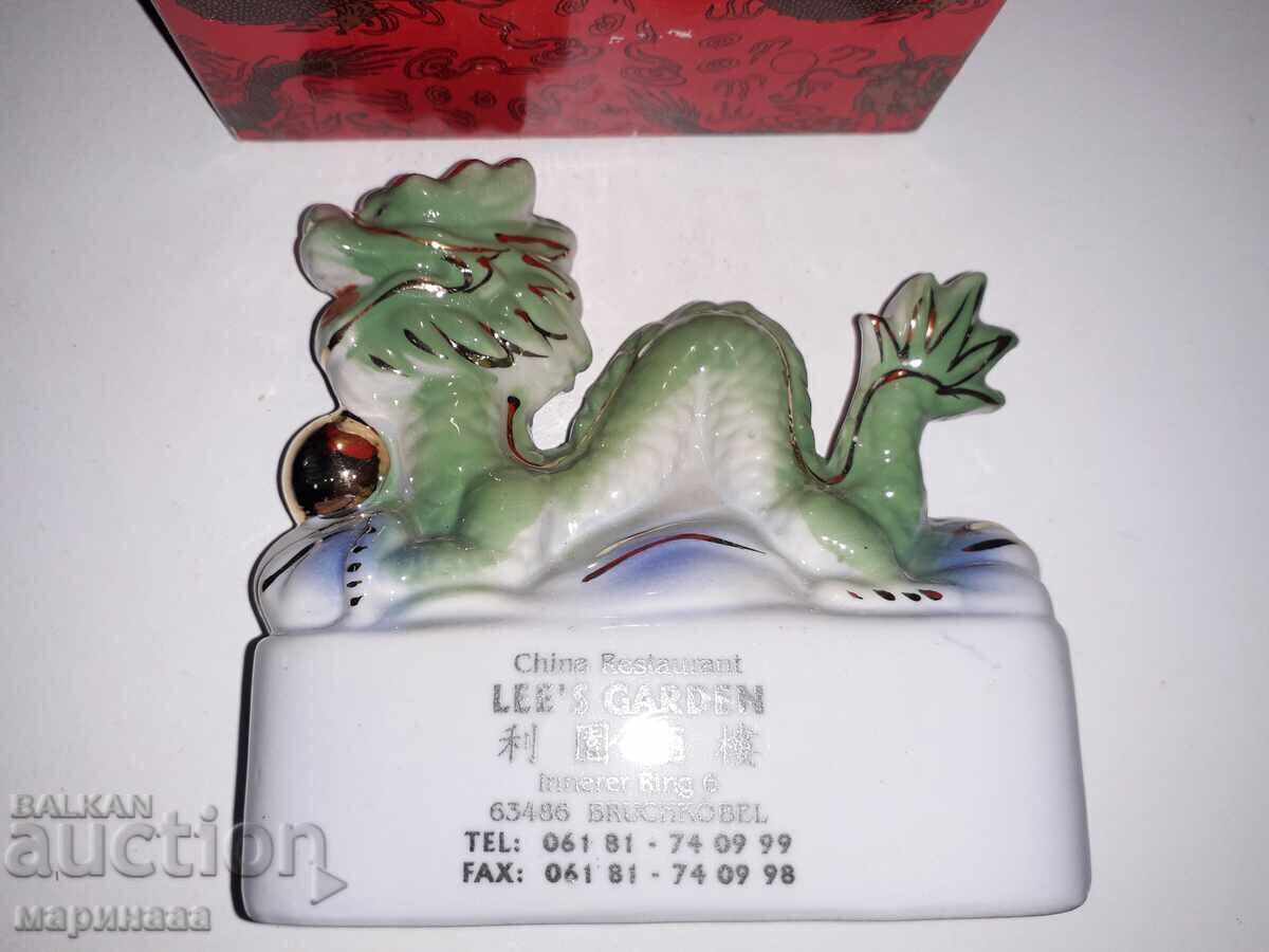 Δημοπρασία ΔΙΑΦΗΜΙΣΤΙΚΟ ΕΙΔΩΛΙΟ. ΚΟΥΤΙ. ΠΟΡΣΕΛΑΝΗ, ΕΠΙΧΡΥΣΩΜΕΝΟ. ΚΙΝΑ