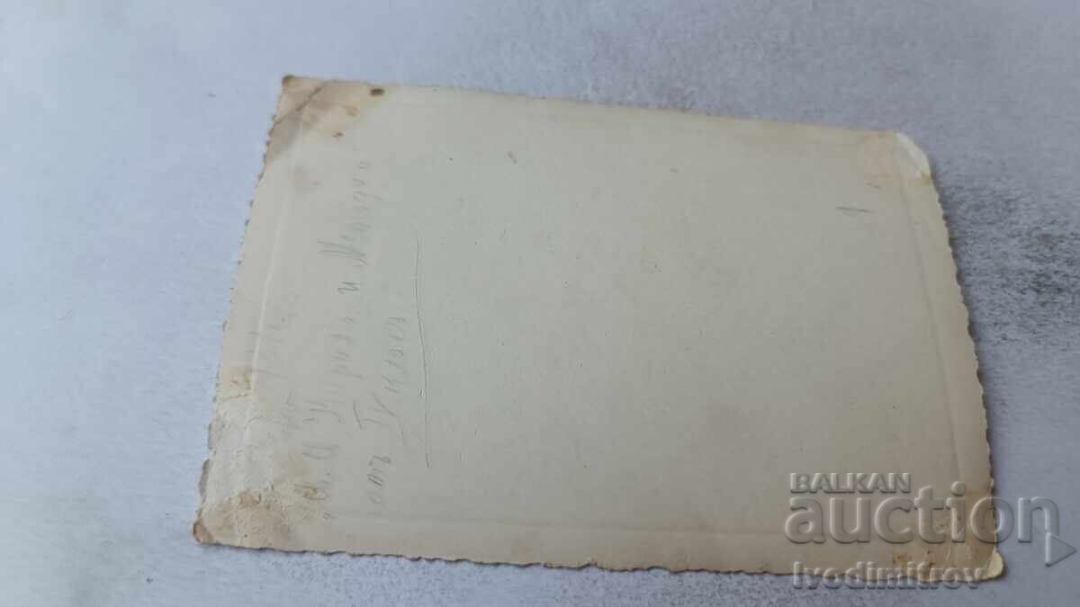 Φωτογραφία Σόφια Γυναίκα και μαθήτρια Δ' τάξης 1937 με τιμή 1.85 BGN | € 0.95