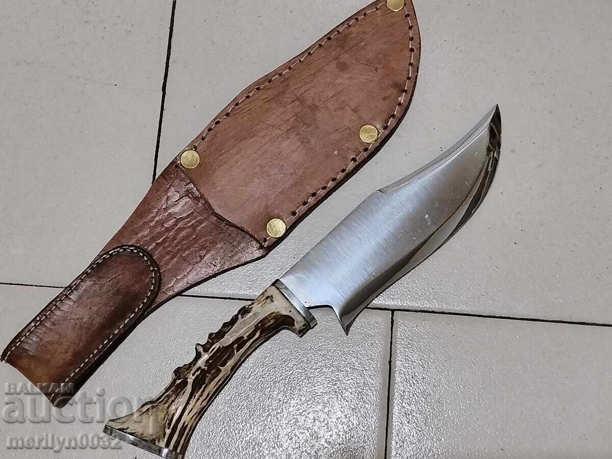 Hunting knife with sheath, deer antler handle with price 177.00 BGN | € 90.50
