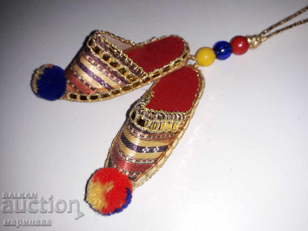 SUVENIR cu preț 1.00 BGN | € 0.51