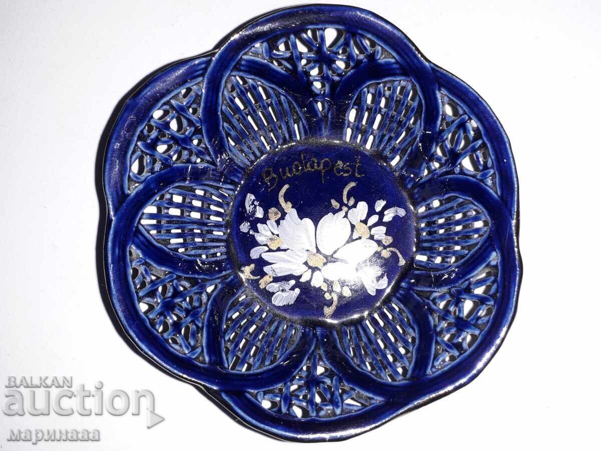 ΜΙΚΡΗ ΚΟΥΠΙΤΣΑ. ΠΟΡΣΕΛΑΝΗ, ΕΠΙΧΡΥΣΩΜΕΝΗ. ΟΥΓΓΑΡΙΑ με τιμή 1.00 BGN | € 0.51