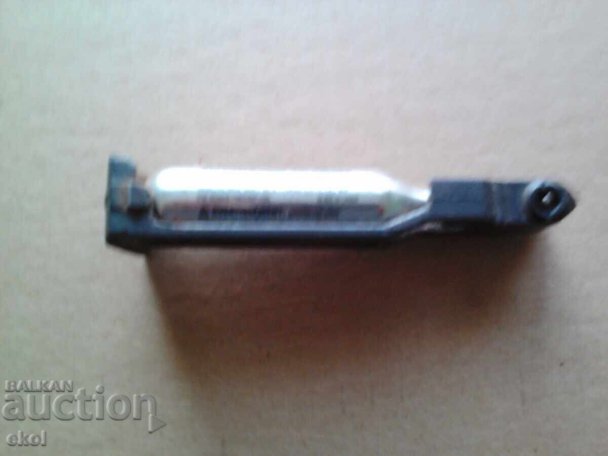 Пълнител за въздушен МАКАРОВ с цена 65.00 лв. | € 33.23